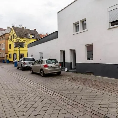 Appartio - Zentrales Studio-apartment In Der Altstadt * Worms